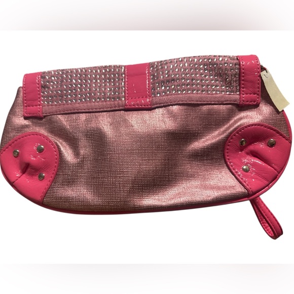 NWT Express clutch/wristlet - bright pink with rhinestones. Y2K style, mod - Picture 3 of 12